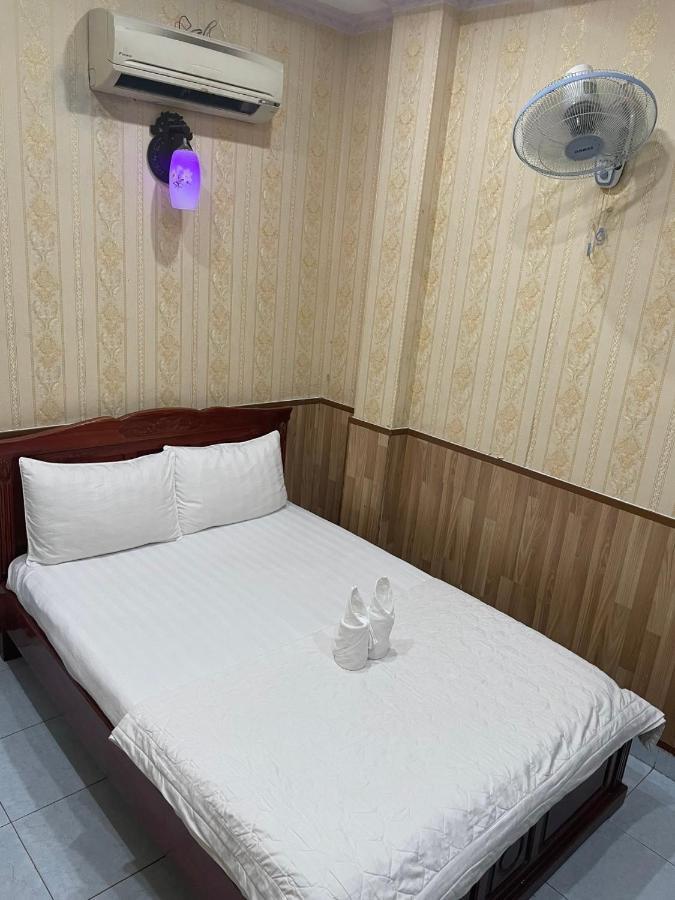 Hotel Cat Tien Sa Ho Chi Minh City Exterior photo